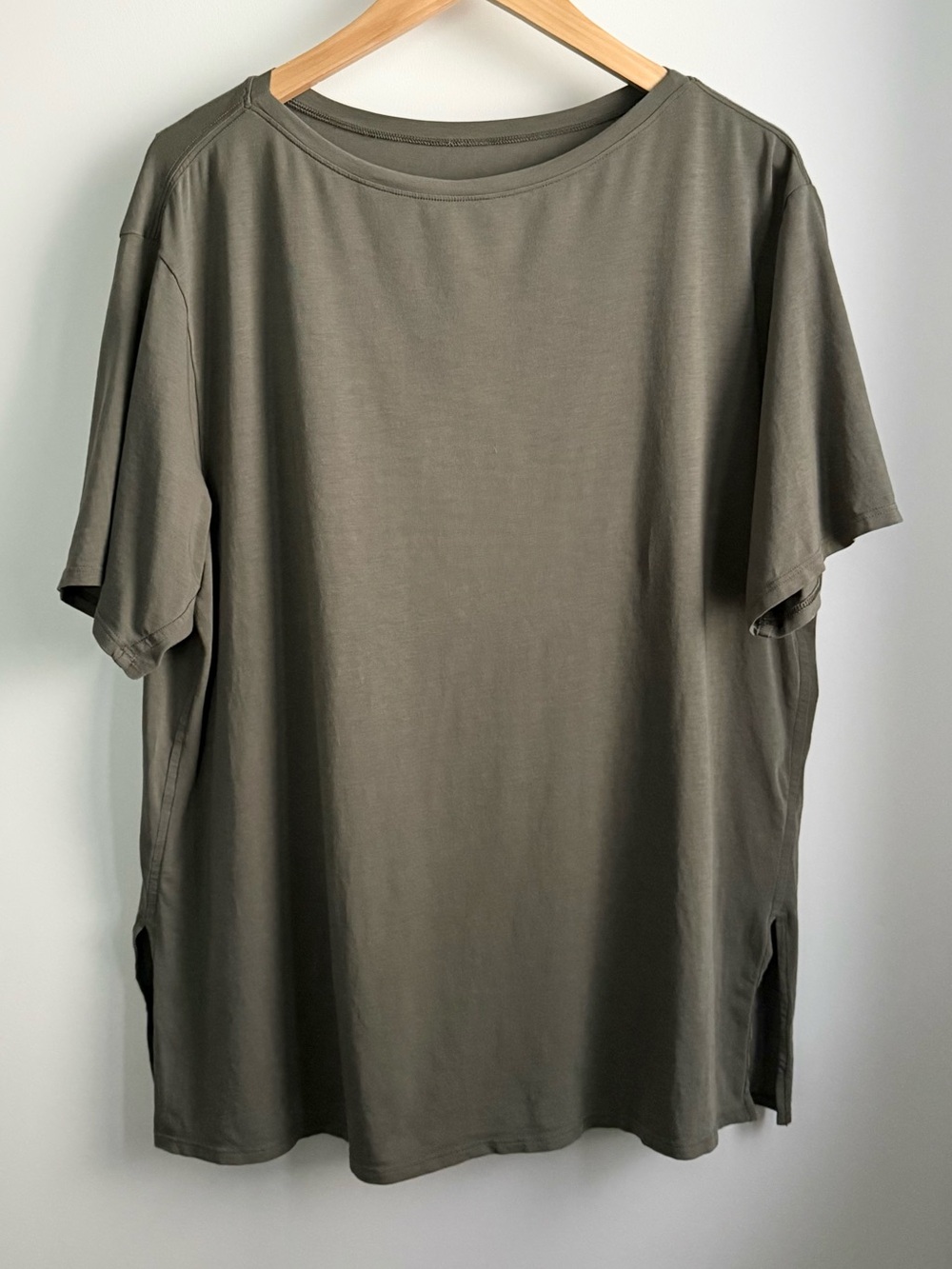 lululemon boatneck t-shirt